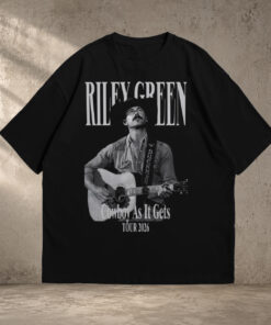 Riley Green Graphic Shirt