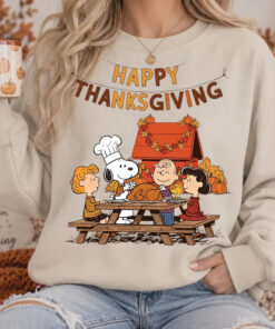 Happy Thanksgiving Dinner Sweatshirt, Vintage Cute Fall Friends Cartoon Unisex T-Shirt, Autumn Holiday Shirt Graphic Tee#V